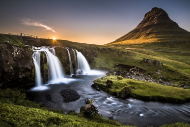 Žavingoji Islandija laukia Tavęs!